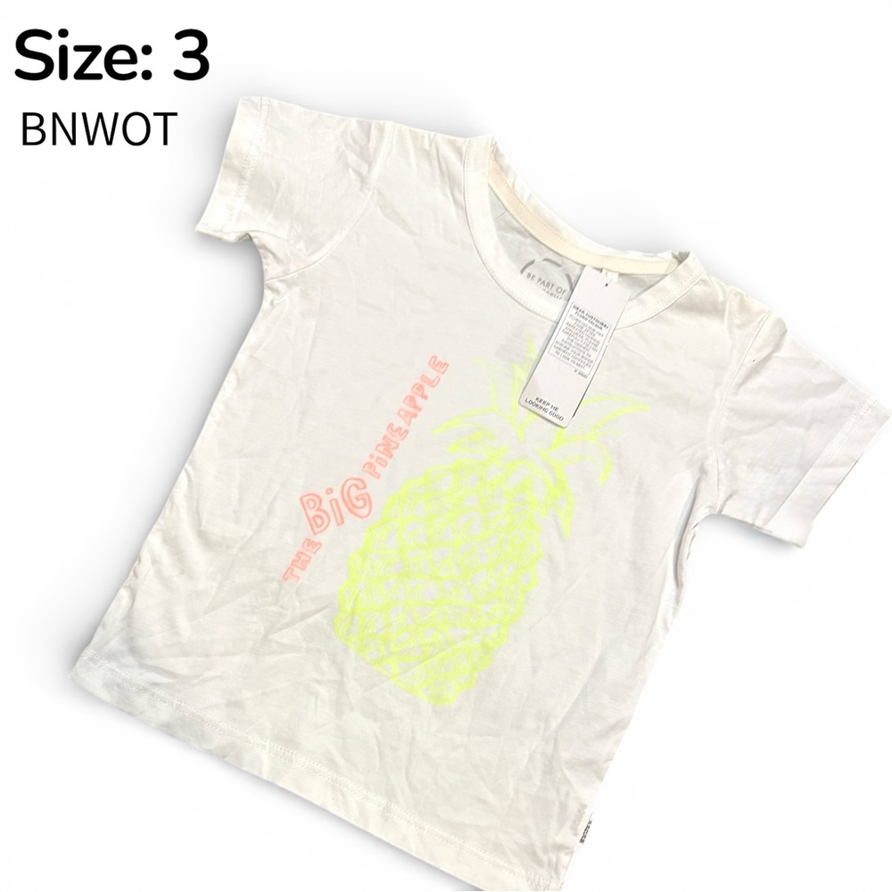 Bonds White Tee with Neon Yellow Pineapple